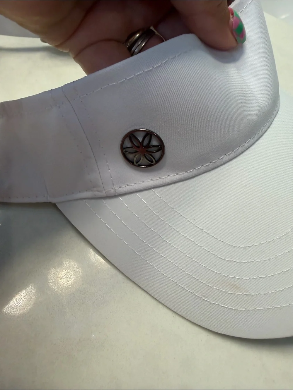 GAIAM White Women's Sport Visor with Metal Accent